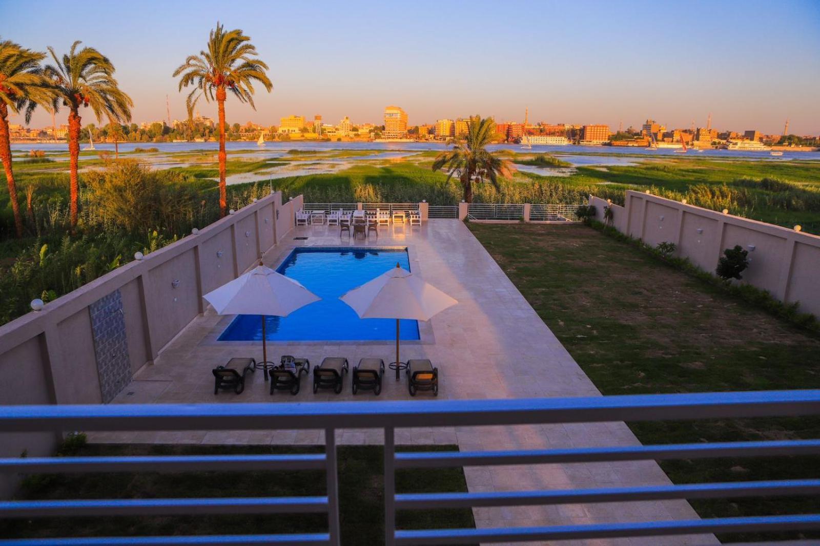 Royal Nile Villa - Pool View Apartment 1 Luxor Exterior photo